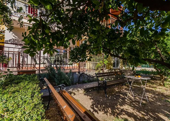 Apartment Benzon Kastela